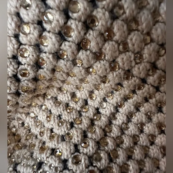 Toque - Picture 3 of 6